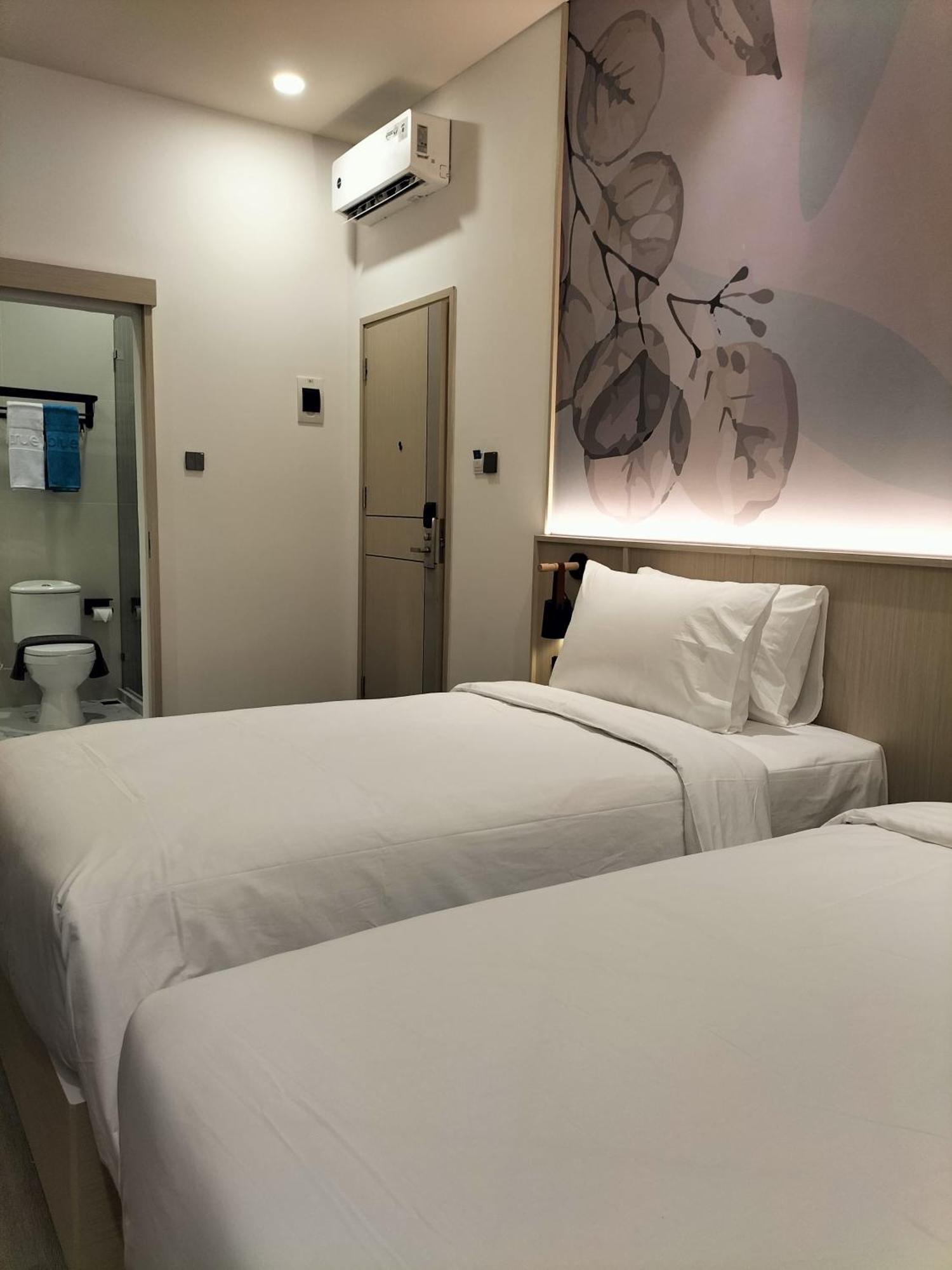 ג'קרטה True Blue Hotel Menteng מראה חיצוני תמונה