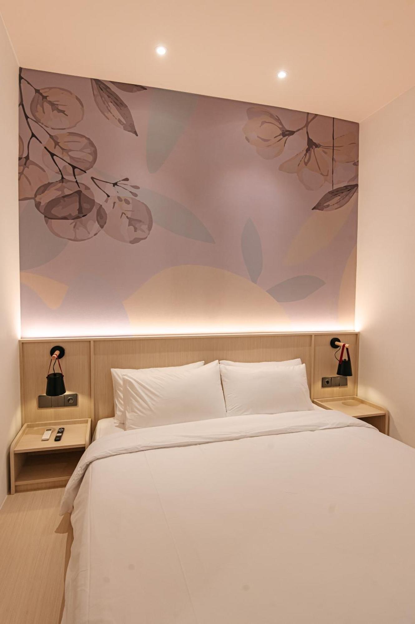 ג'קרטה True Blue Hotel Menteng מראה חיצוני תמונה